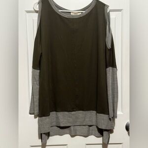 A.gain - boutique brand cut out long sleeve top